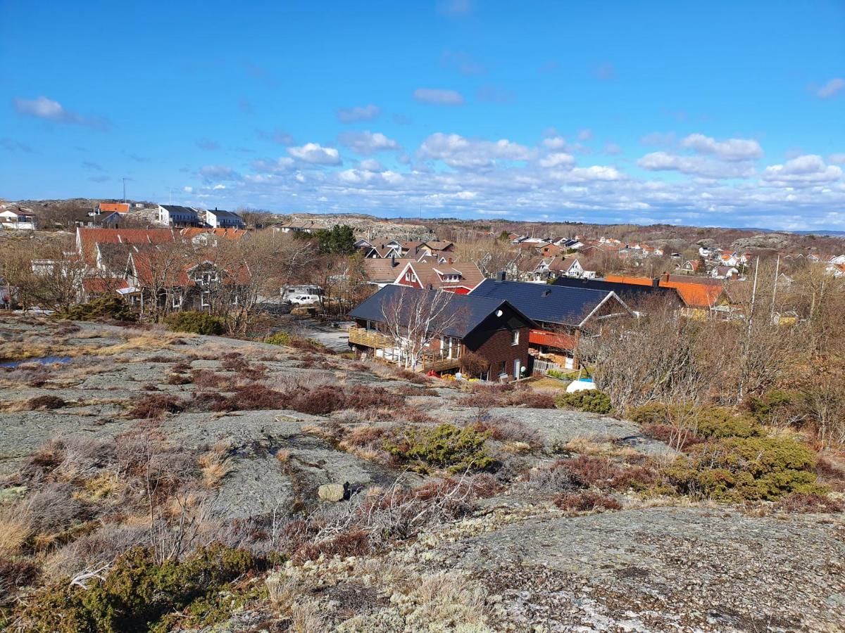Skaergardsidyll Pa Bjoerkoe Med Gangavstand Till Havet Skarvik Εξωτερικό φωτογραφία